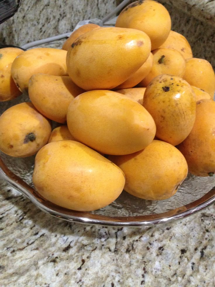 Premium Anwar Ratol Original — Fresh Pakistani Mangoes
